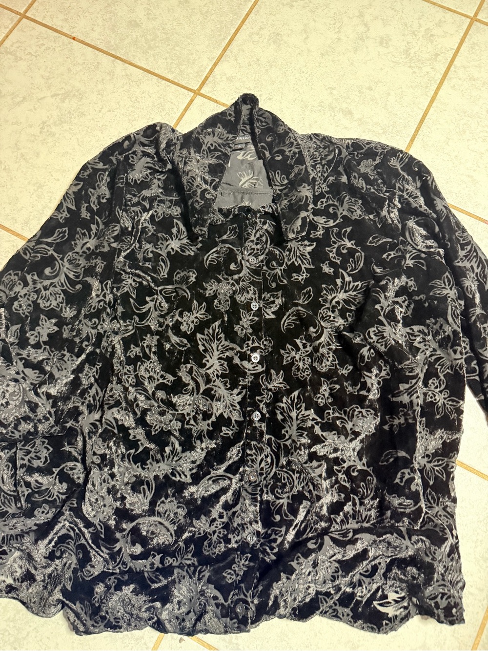 torrid Black Floral Burnout Velvet Shirt